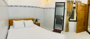 Hotel Cúc Huy - Image 3