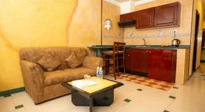 Oriental Hotel Apartments - Image 4