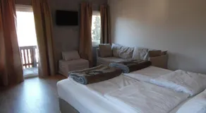 Bella Vista Lodge - Image 2