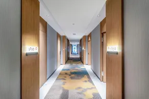 Greenland Qube Hotel - Image 4