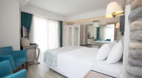 Dedeminn Marina Hotel - Image 5