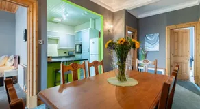 Bridge View Apartments - Image 3