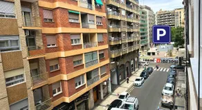 Dos Torres Lacarra- Confort y Estilo en el Centro de Zaragoza - Image 4