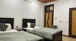 Hotel Serena - Image 4