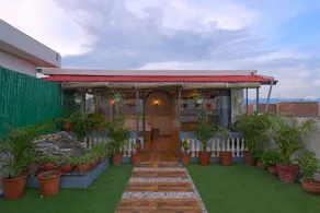 Cosmic Homestay - Image 2