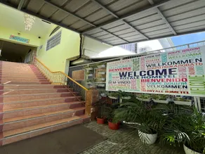 Royale Hometel - Image 5