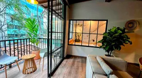 Suite con jacuzzi en El Poblado - Image 4