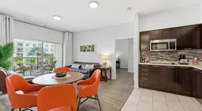 Orlando Getaway with Pool View Balcony - Image 5