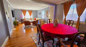 Comfy & Chic 3BR Apartment Boston FREE PARKING - Image 3