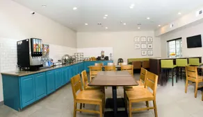 Country Inn & Suites by Radisson, Winchester, VA - Image 5