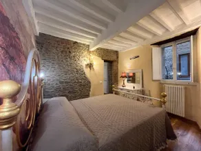 CORTONA SUITE - THE HOUSE WITH WELL and THE FRESCOS PALACE - Image 3