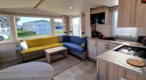 Alice in West Sands - Image 3