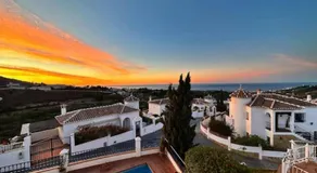 Stunning detached 3-bed villa with private pool - Image 4