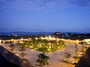 Northstar Hotel and Resort - Image 2