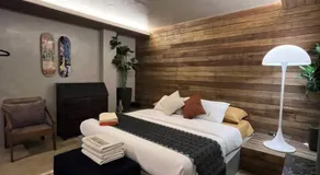 Eliseos Bed & Kitchen - Image 2