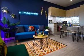 Luxury Stevenage Town Centre Apartment - Image 1