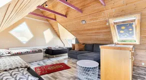 Trandafir Guesthouse - Image 2