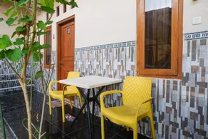 RedDoorz Syariah near Exit Toll Palur - Image 3