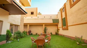 Luxury Accommodation - Image 3