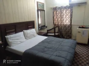 HillTop Hotel - Image 5