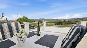 Villa con giardino, barbecue e piscina | Vista panoramica - Image 4
