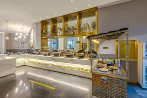 Nantai Crystal Hotel (Chongzhou Branch) - Image 4