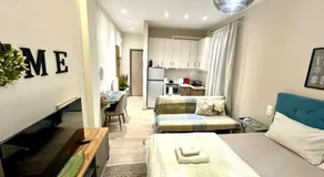 Evann's luxury suite - Image 2