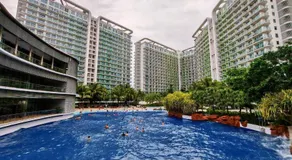 Davis Place - Image 2