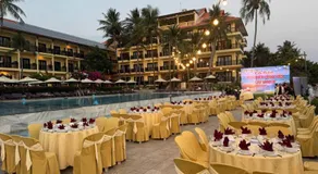 Hon Rom Central Beach Resort - Image 4