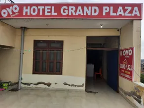 OYO Grand Plaza Hotel - Image 3
