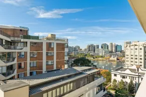 Delightful 1BR Sydney City Escape - Image 4