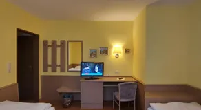 Hotel Astoria - Image 3