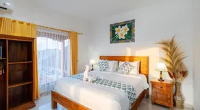 Nusa Indah Bungalow - Image 2