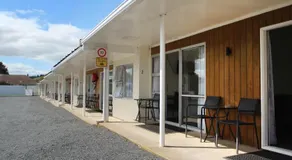 Twin Coast Adventures Motel & Cycle Hire - Image 3
