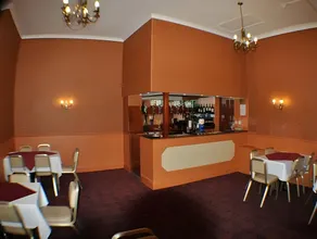 Imperial Hotel - Image 4