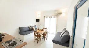 Muses Apartments - Image 2