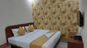 Western Pride Hotel & Spa - Image 3