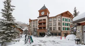 3309B - Queen Standard Powderhorn Lodge - Image 4