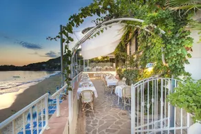 Il Cefalo Hotel & Restaurant - Image 2