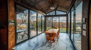Stunning Lakeview Muskoka Pier 100 Resort - Image 3