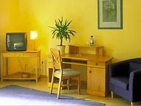 Pensjonat - Restauracja Żółty Domek - Image 2
