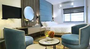 Sri Suryas Hotel - Image 2