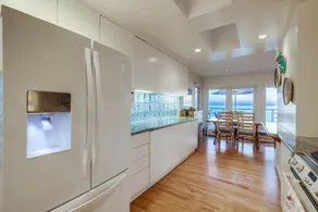 40fit Ocean Front, Direct Beach Access, AC - Image 5