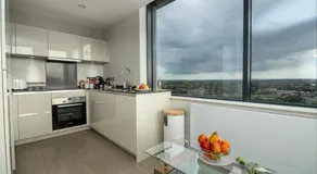 Heathrow Family Apartments - Image 4