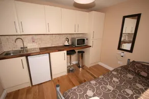  Central Studios Gloucester Road by Rooms Booked - Free Parking - Image 3