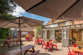 The Ship Hotel - Image 2