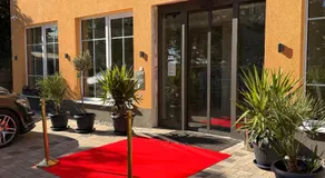 Art Hotel - Image 4