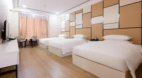 Borrman Hotel Heyuan East Station Linjiang Vehicle Administration Office - Image 3