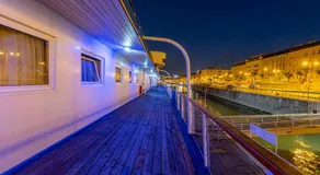 Grand Jules - Boat Hotel - Image 5