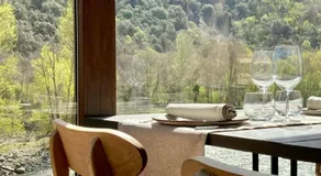 Les Nous Hotel - Image 5